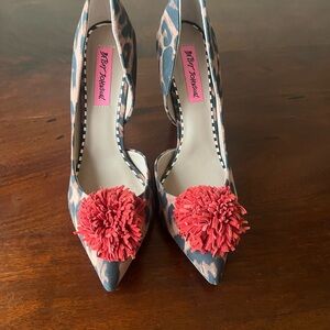 Betsy Johnson Leopard Print PomPom Heel